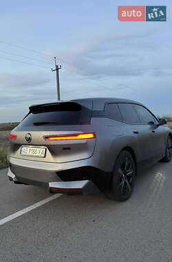 Внедорожник / Кроссовер BMW iX 2023 в 