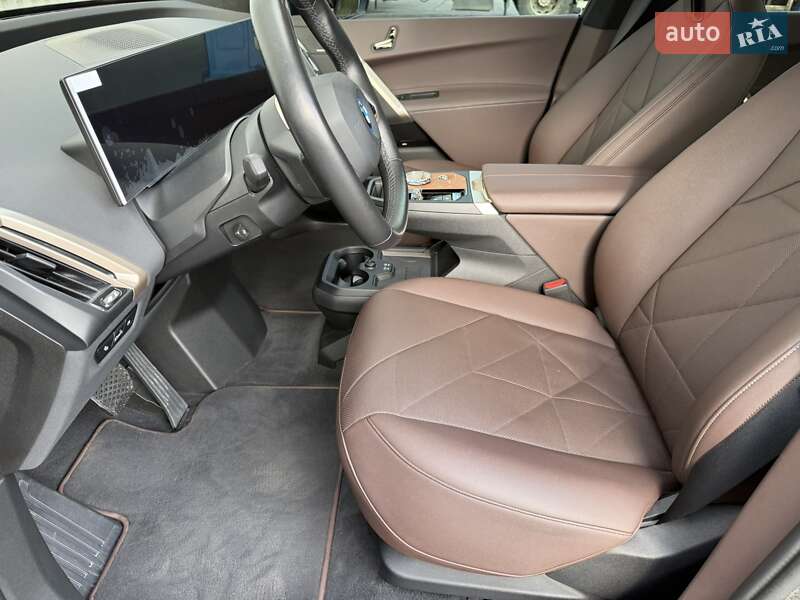 Позашляховик / Кросовер BMW iX 2021 в Дніпрі