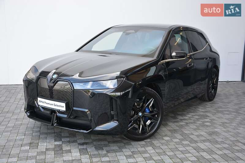BMW iX 2025