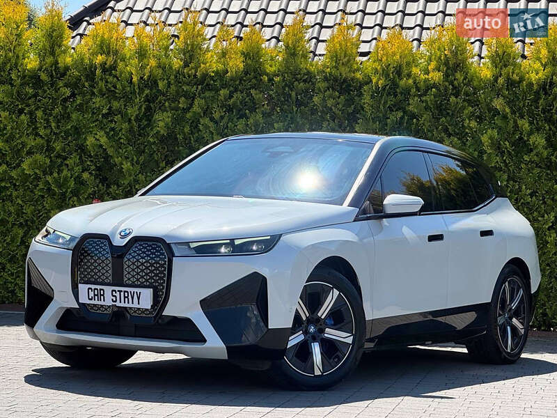 BMW iX 2021