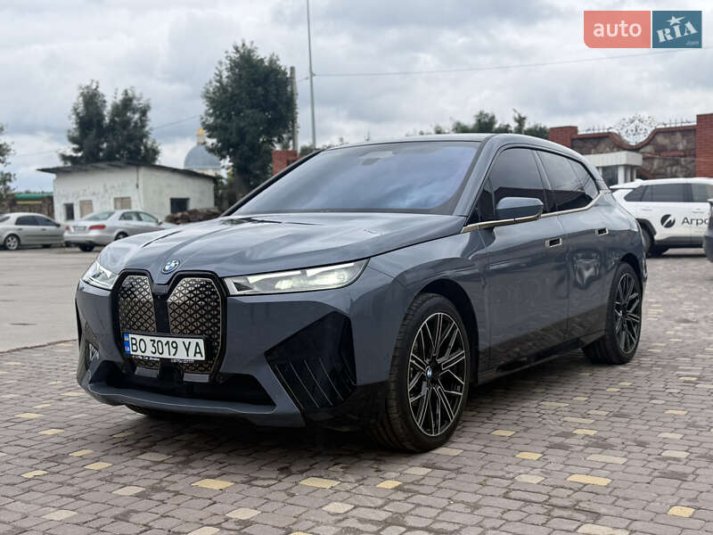 BMW iX 2022