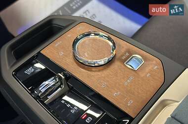 Внедорожник / Кроссовер BMW iX 2024 в  фото 18 Внедорожник / Кроссовер BMW iX 2024 в