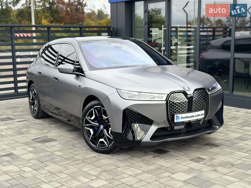 BMW iX 2023