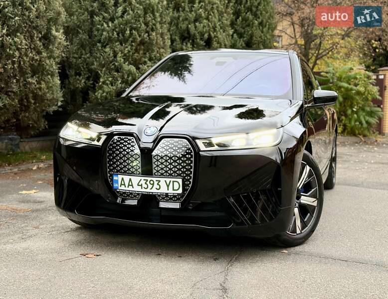Внедорожник / Кроссовер BMW iX 2021 в Киеве