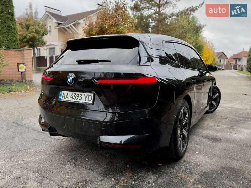 Внедорожник / Кроссовер BMW iX 2021 в Киеве