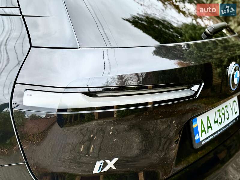 Внедорожник / Кроссовер BMW iX 2021 в Киеве