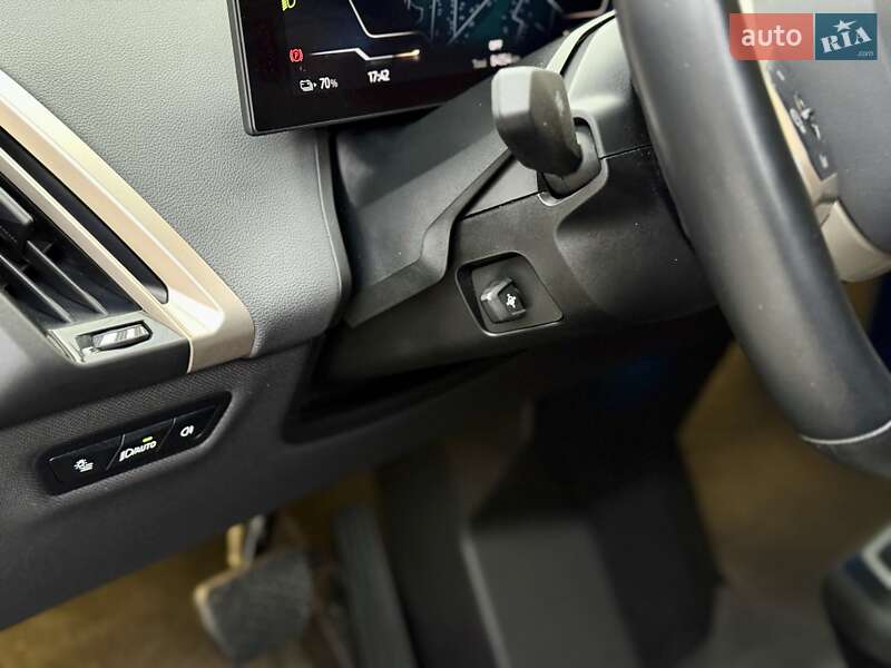 Внедорожник / Кроссовер BMW iX 2021 в Киеве