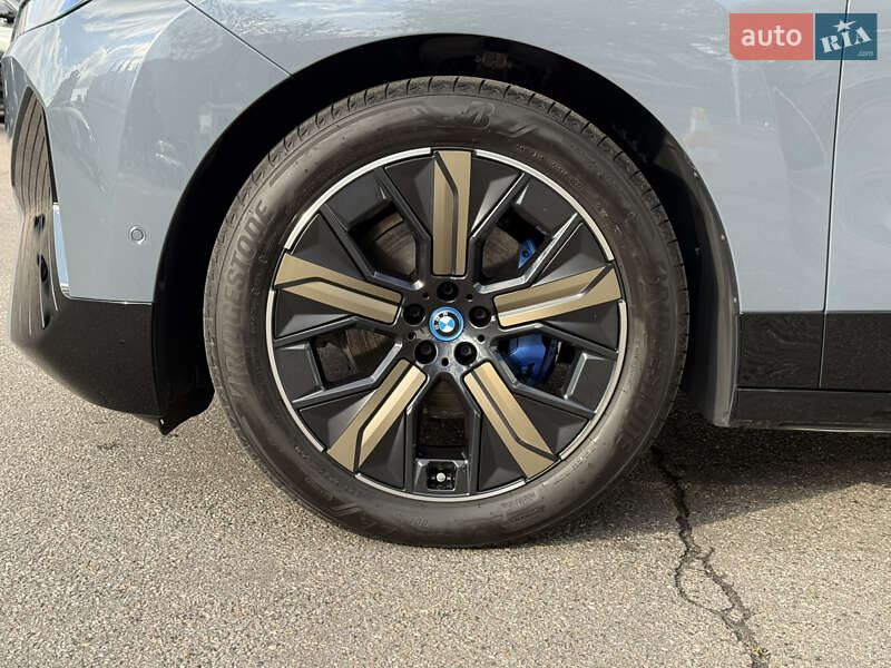 Позашляховик / Кросовер BMW iX 2023 в Харкові фото 14 Позашляховик / Кросовер BMW iX 2023 в Харкові