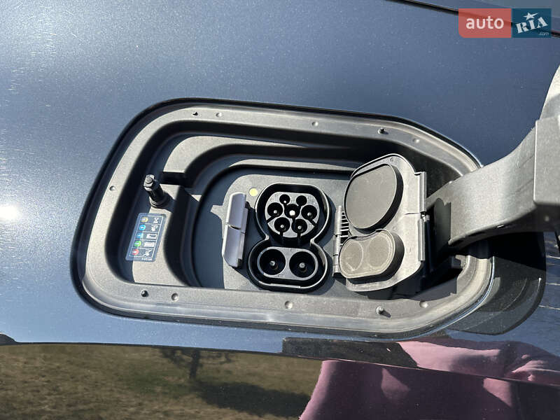 Внедорожник / Кроссовер BMW iX 2022 в Киеве фото 22 Внедорожник / Кроссовер BMW iX 2022 в Киеве