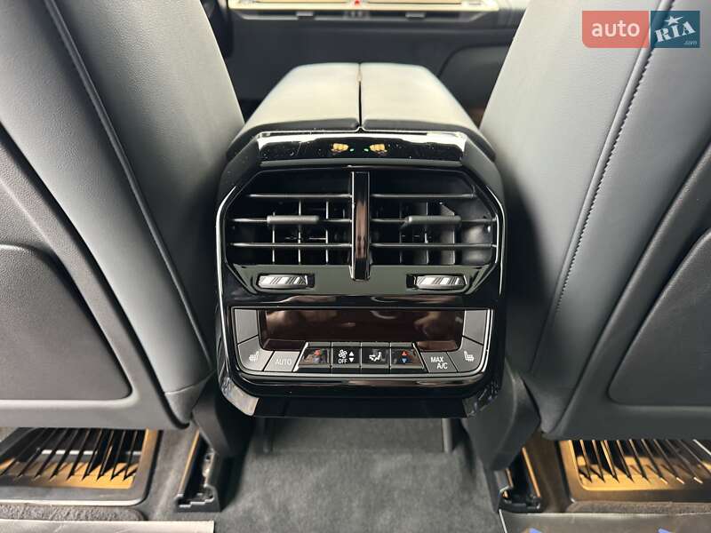 Внедорожник / Кроссовер BMW iX 2023 в Ровно фото 34 Внедорожник / Кроссовер BMW iX 2023 в Ровно