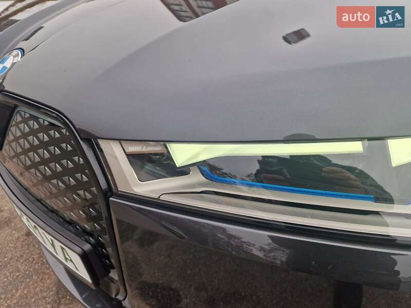 Позашляховик / Кросовер BMW iX 2022 в Дніпрі