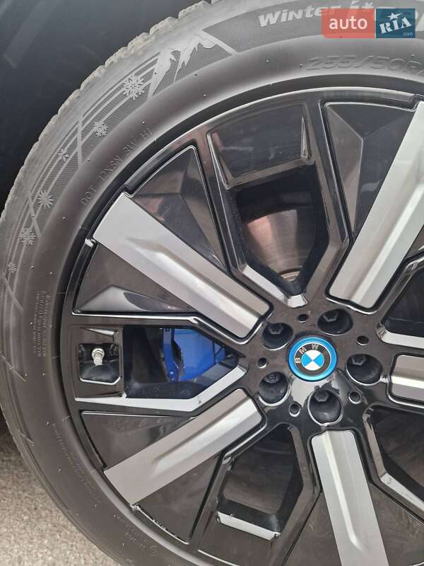 Позашляховик / Кросовер BMW iX 2022 в Дніпрі