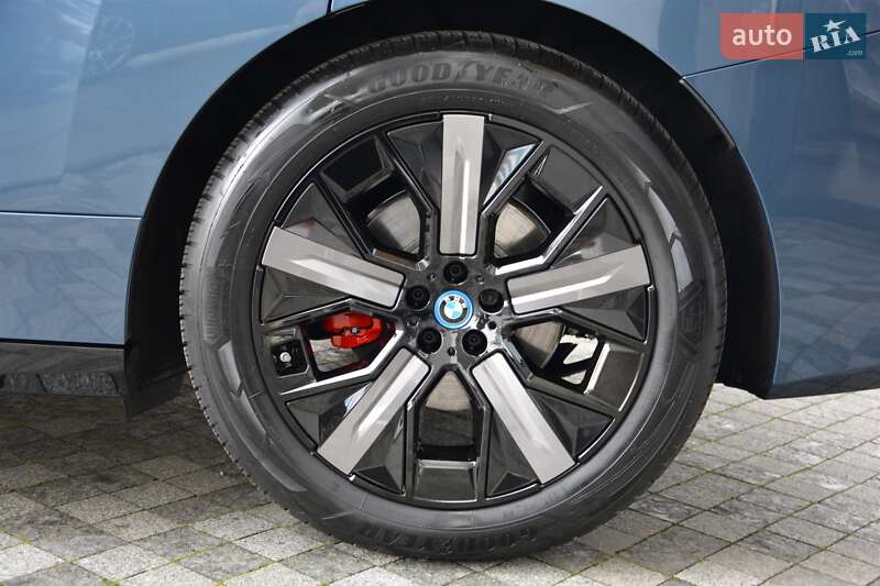 Внедорожник / Кроссовер BMW iX 2025 в Киеве фото 10 Внедорожник / Кроссовер BMW iX 2025 в Киеве
