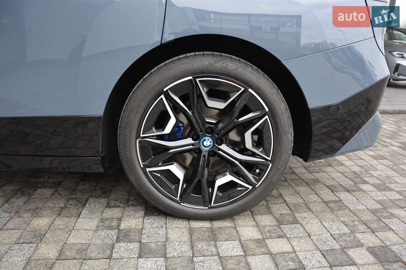 Внедорожник / Кроссовер BMW iX 2023 в Киеве