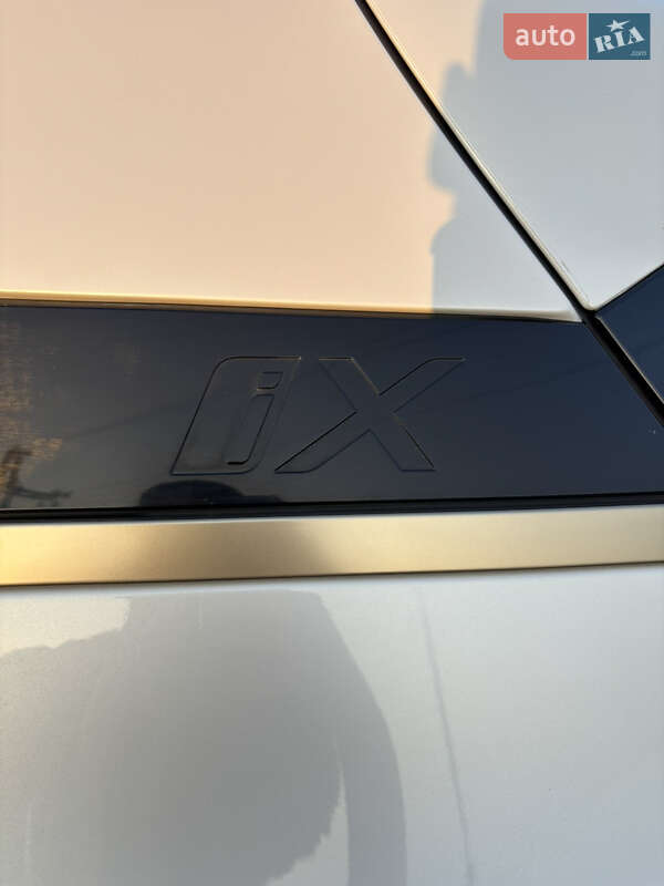 Внедорожник / Кроссовер BMW iX 2022 в Кривом Роге
