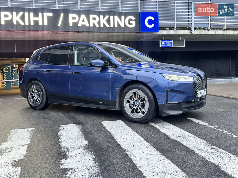 Позашляховик / Кросовер BMW iX 2021 в Києві фото 15 Позашляховик / Кросовер BMW iX 2021 в Києві