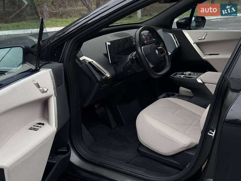 Внедорожник / Кроссовер BMW iX 2022 в Киеве