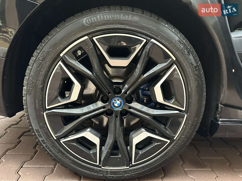 Внедорожник / Кроссовер BMW iX 2023 в Киеве фото 36 Внедорожник / Кроссовер BMW iX 2023 в Киеве