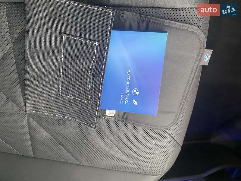 Внедорожник / Кроссовер BMW iX 2023 в Ирпене