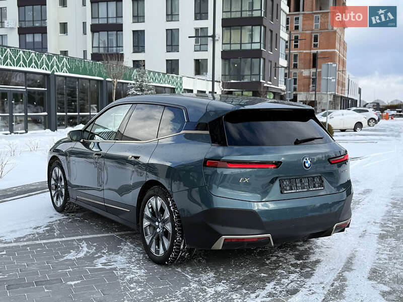 Позашляховик / Кросовер BMW iX 2021 в Городку