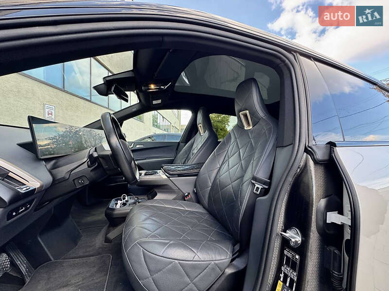 Позашляховик / Кросовер BMW iX 2021 в Стрию