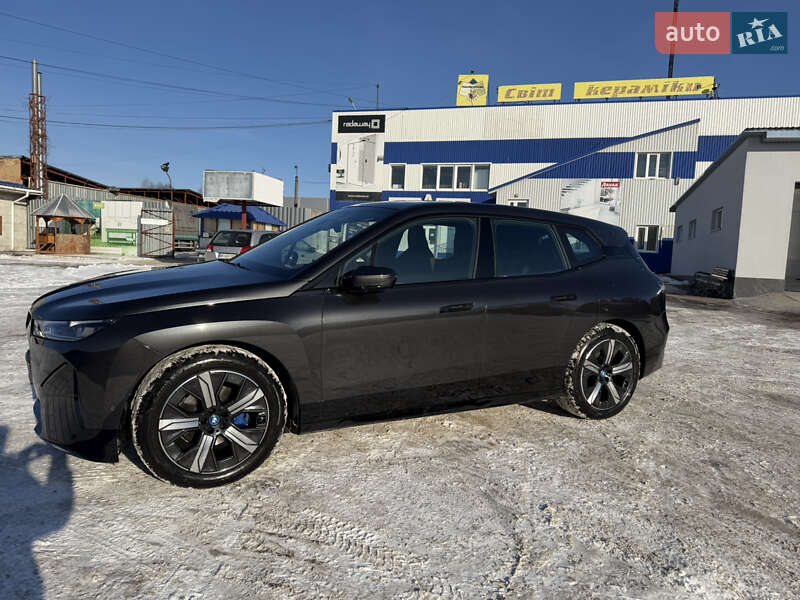 Внедорожник / Кроссовер BMW iX 2024 в Ровно