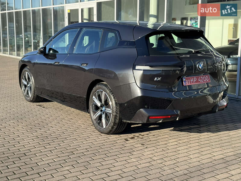 Внедорожник / Кроссовер BMW iX 2024 в Ровно