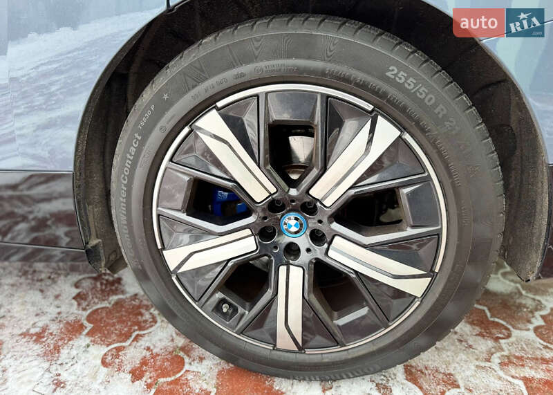 Внедорожник / Кроссовер BMW iX 2021 в Киеве