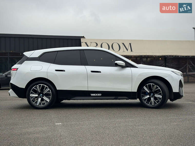 Внедорожник / Кроссовер BMW iX 2022 в Киеве