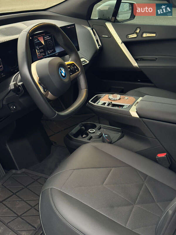 Внедорожник / Кроссовер BMW iX 2022 в Киеве