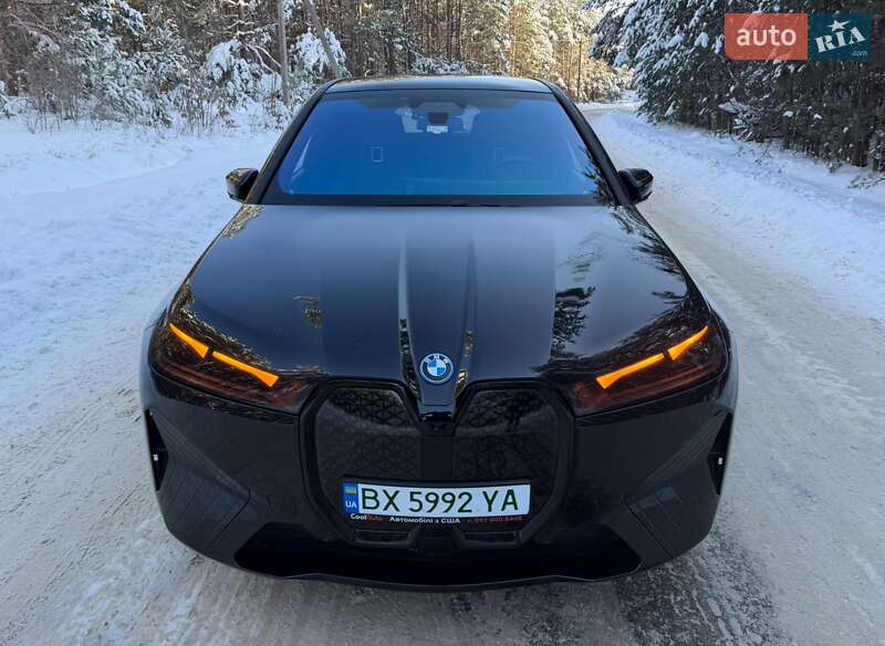 Внедорожник / Кроссовер BMW iX 2023 в Нетешине