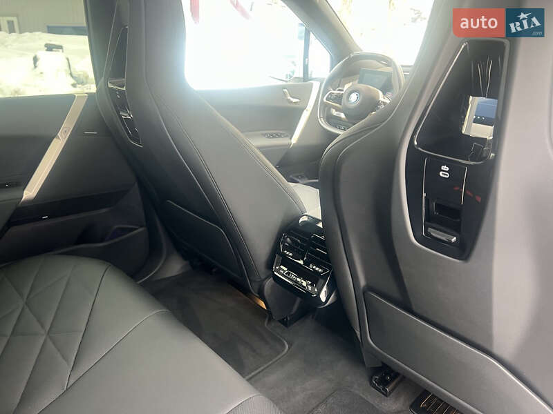 Внедорожник / Кроссовер BMW iX 2024 в Тернополе