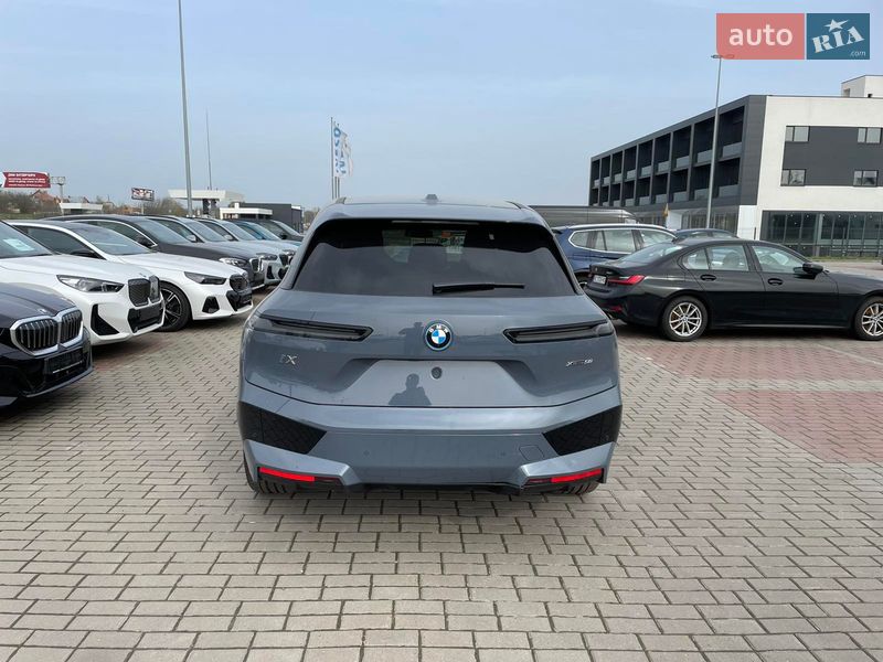 Внедорожник / Кроссовер BMW iX 2024 в Львове