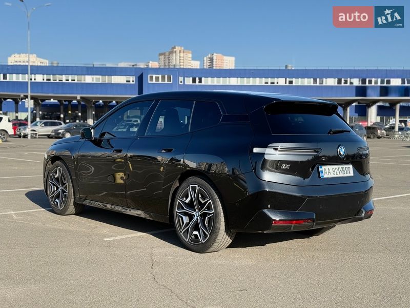 Внедорожник / Кроссовер BMW iX 2022 в Киеве