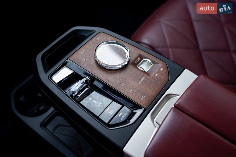 Внедорожник / Кроссовер BMW iX 2023 в Киеве