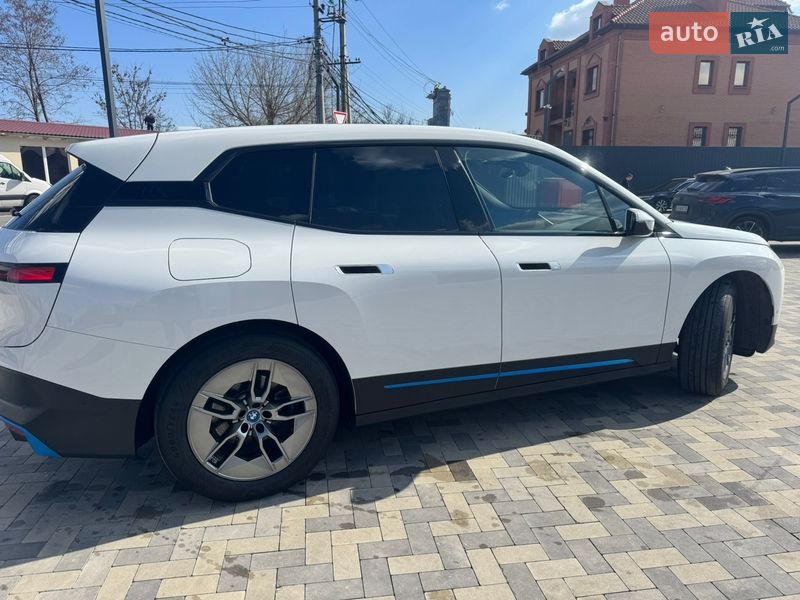 Внедорожник / Кроссовер BMW iX 2022 в Киеве