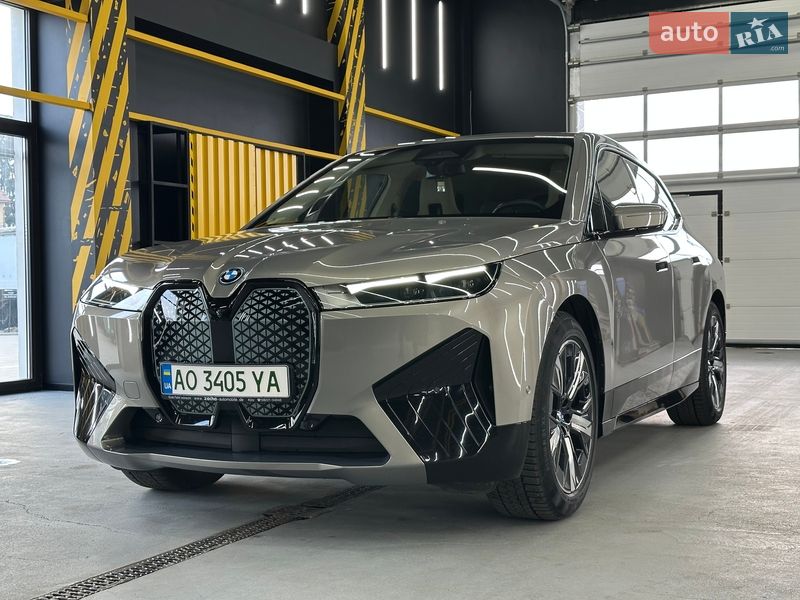 Внедорожник / Кроссовер BMW iX 2022 в Хусте