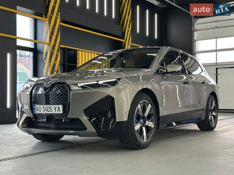 Внедорожник / Кроссовер BMW iX 2022 в Хусте