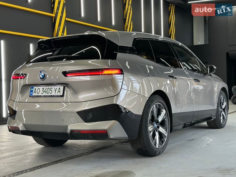 Внедорожник / Кроссовер BMW iX 2022 в Хусте