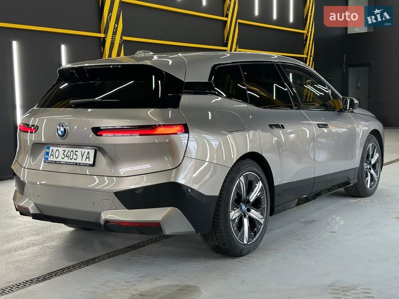Внедорожник / Кроссовер BMW iX 2022 в Хусте