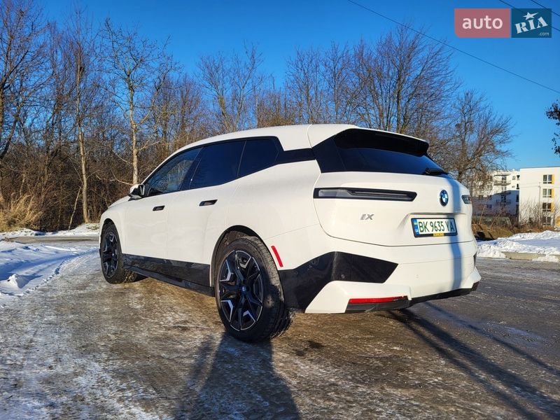 Внедорожник / Кроссовер BMW iX 2024 в Львове