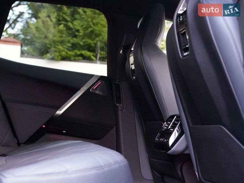 Позашляховик / Кросовер BMW iX 2023 в Києві