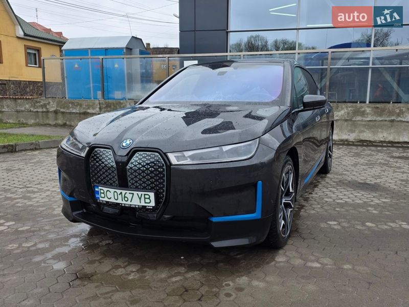 BMW iX 2021
