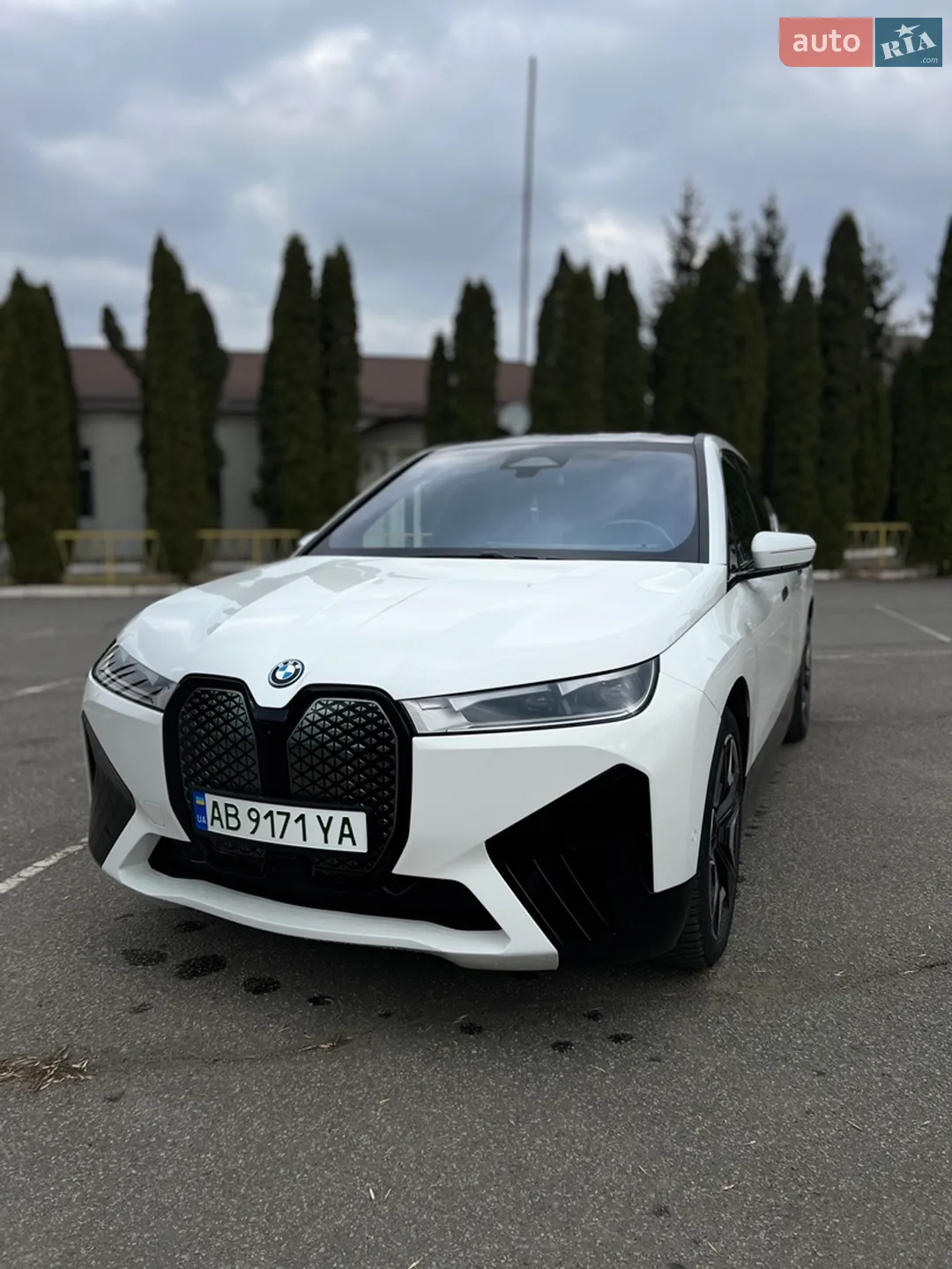 BMW iX 2023 VIN WB523CF00RCP63555 фото оголошення 12 з 38