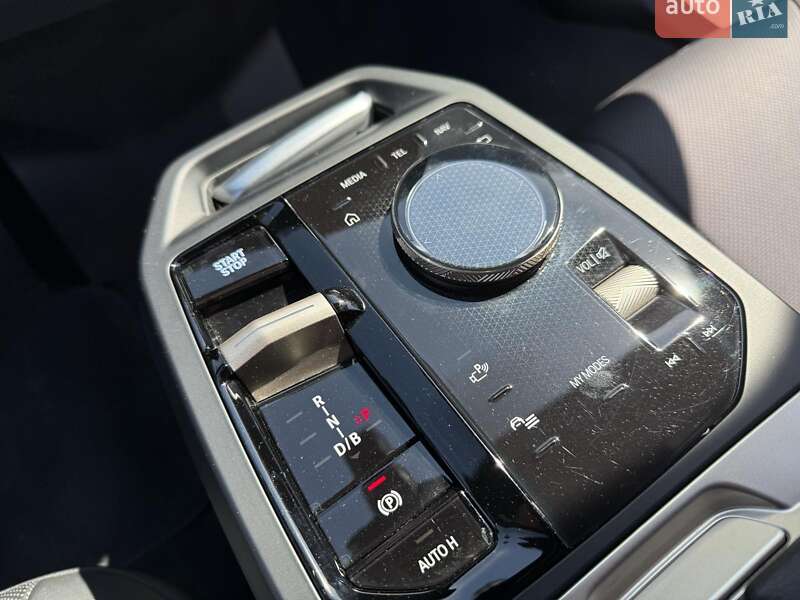 Внедорожник / Кроссовер BMW iX 2022 в Львове