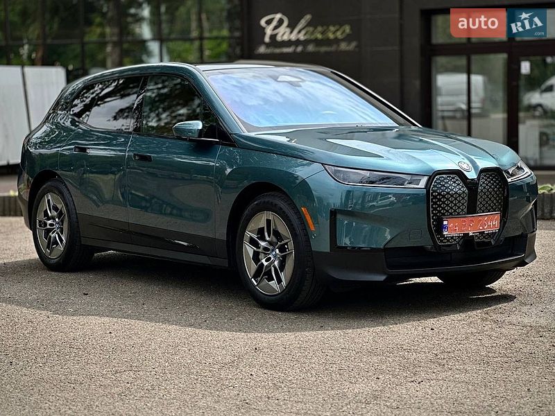 Позашляховик / Кросовер BMW iX 2022 в Чернівцях