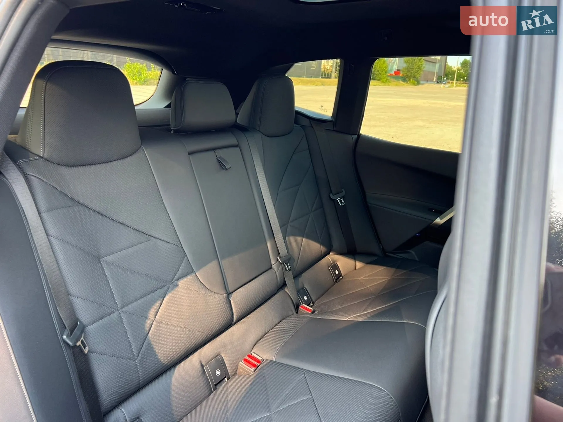 BMW iX 2023 VIN WB523CF09PCM61274 фото оголошення 38 з 53