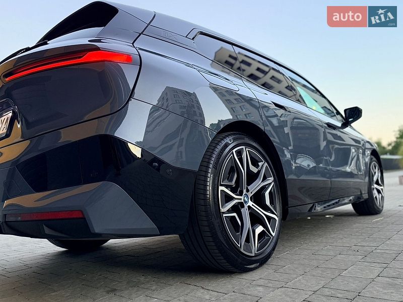Позашляховик / Кросовер BMW iX 2022 в Івано-Франківську