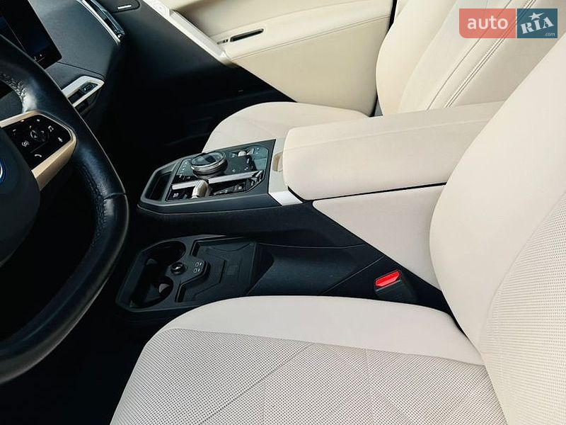 Внедорожник / Кроссовер BMW iX 2023 в Львове