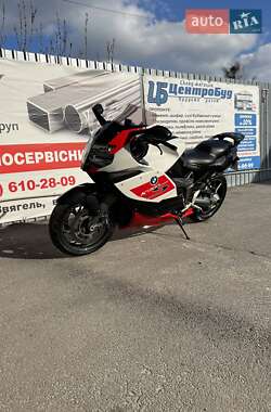 Мотоцикл Спорт-туризм BMW K 1300S 2013 в 